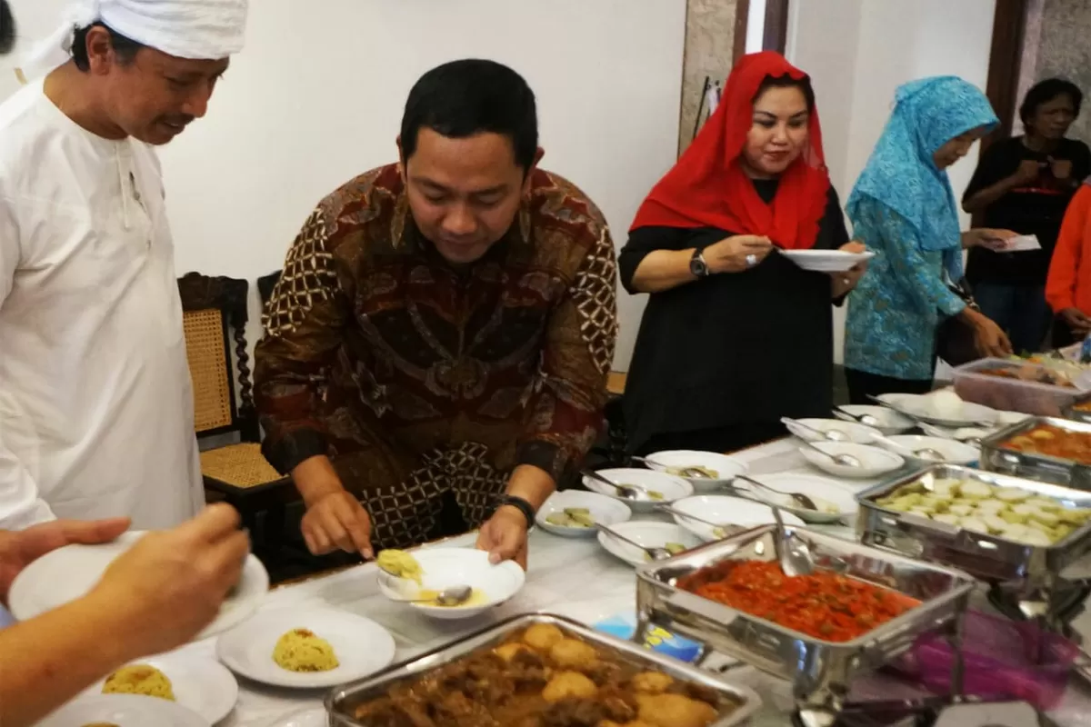 Rasanya Nggak Cuma Kebuli, Tapi Jadi Kenangan di Kedai Qebuli